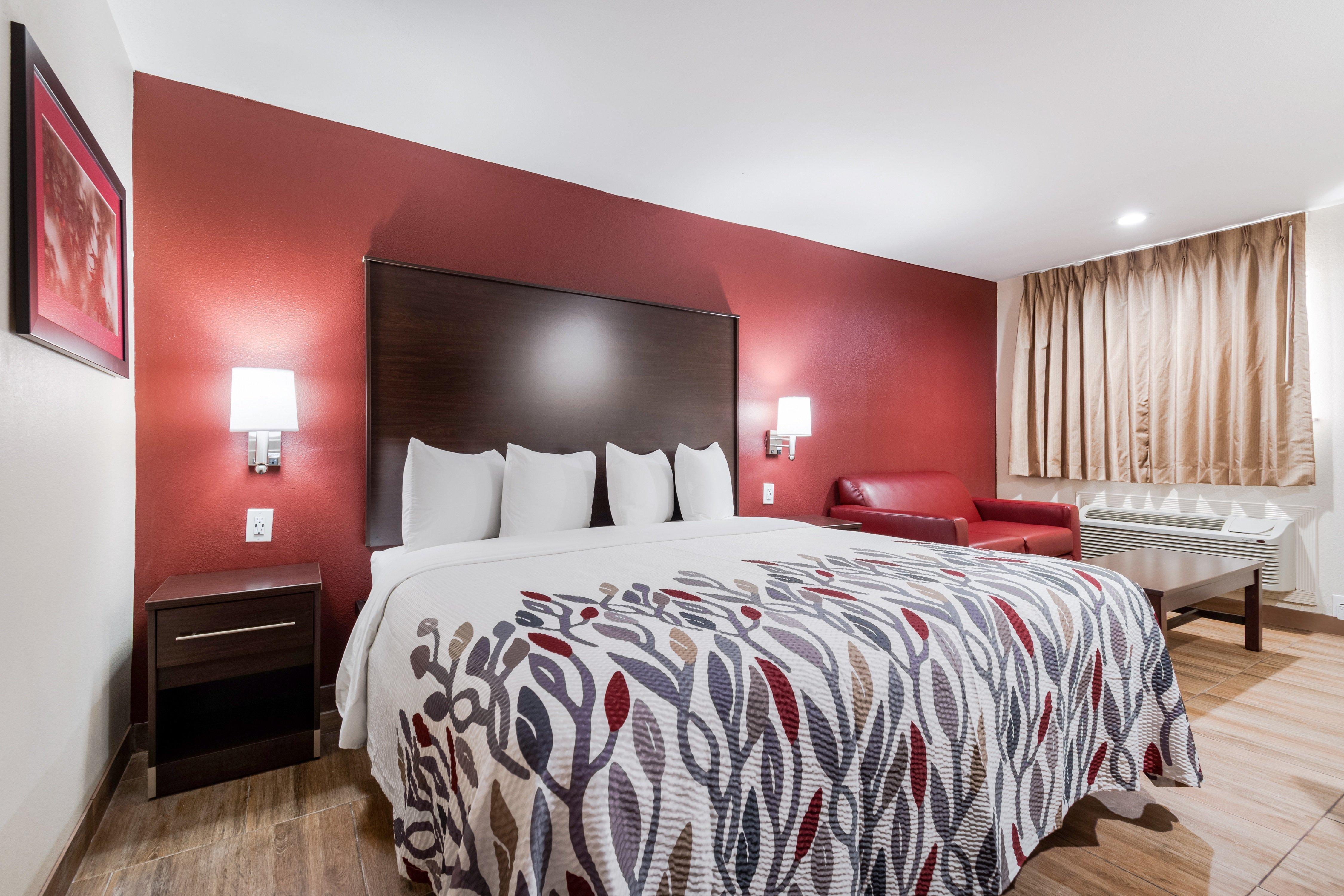 Red Roof Inn Houston - Spring North Экстерьер фото