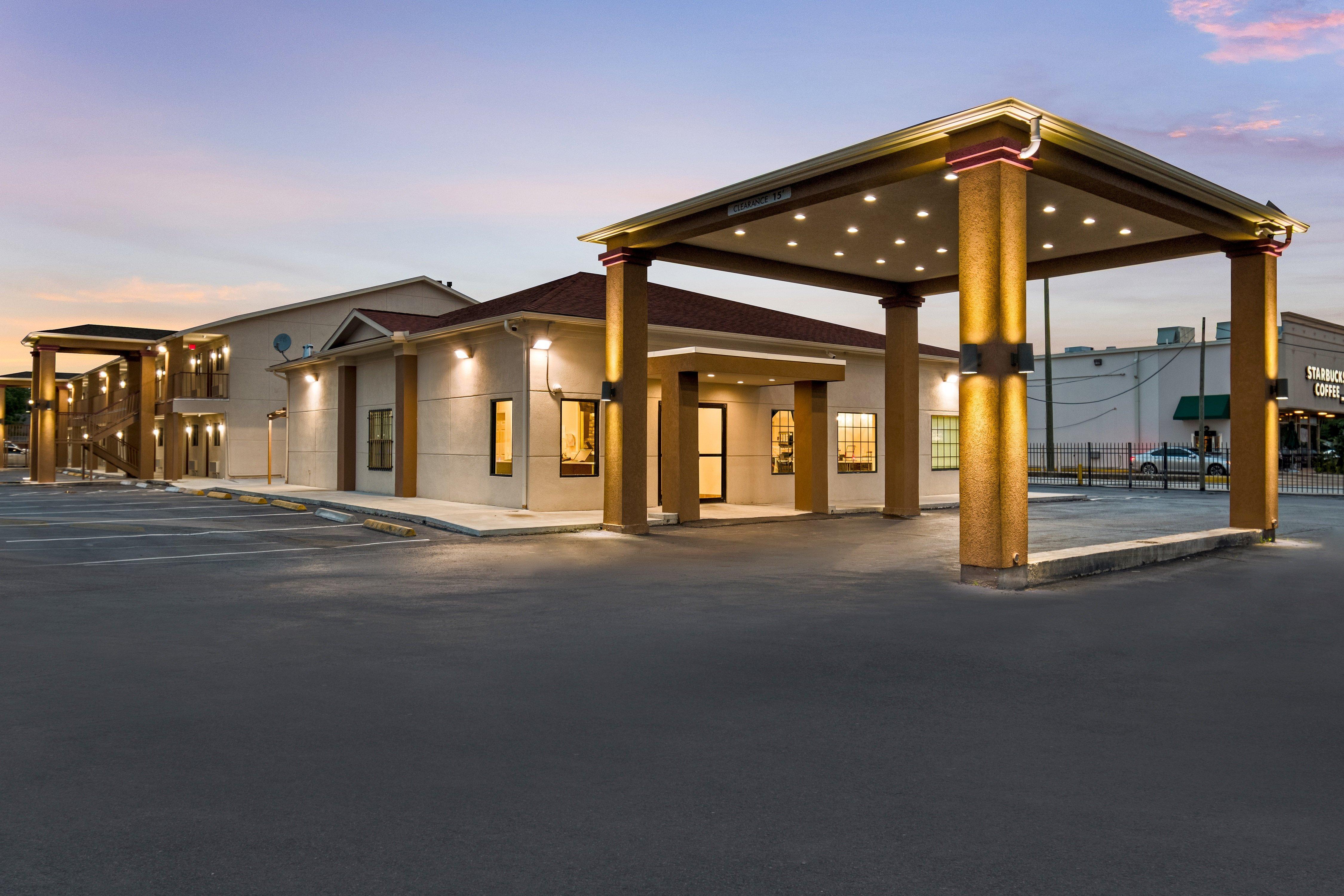 Red Roof Inn Houston - Spring North Экстерьер фото
